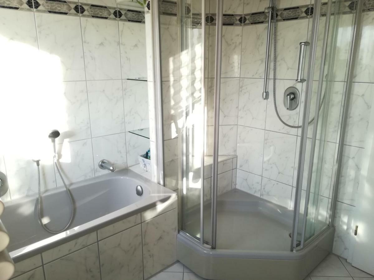 Ferienwohnung Seeblick Юберлінген Екстер'єр фото